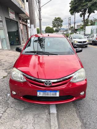 TOYOTA ETIOS 1.5 XLS 16V FLEX 4P MANUAL TOYOTA ETIOS 1.5 XLS 16V FLEX 4P MANUAL
